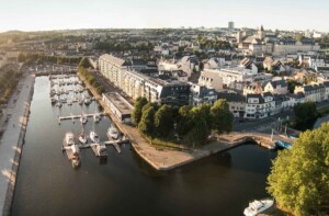 Le port de Caen la mer