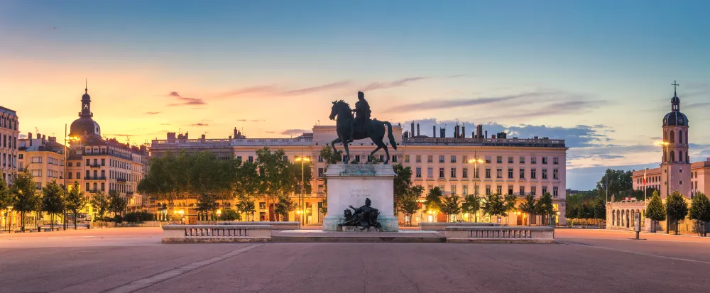 La place Bellecour, en plein cœur de Lyon.