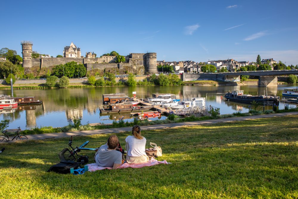 La Maine et le château d’Angers. 