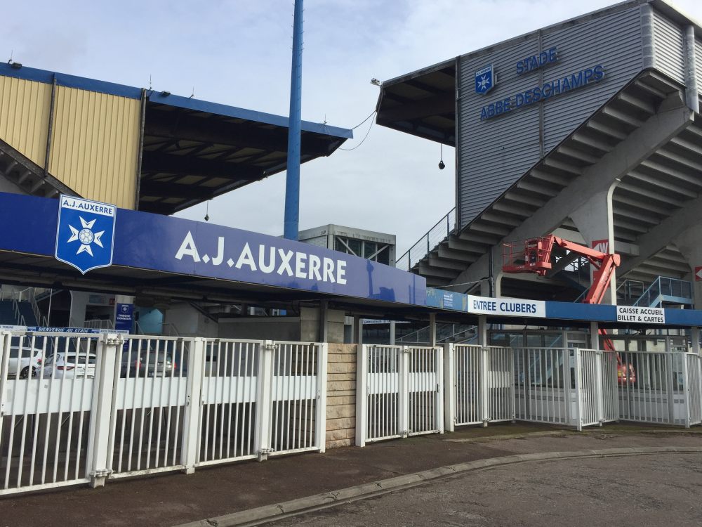 stade de l'abbé deschamps à auxerre